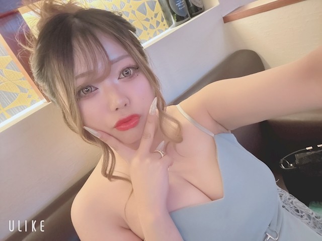 月城 まな